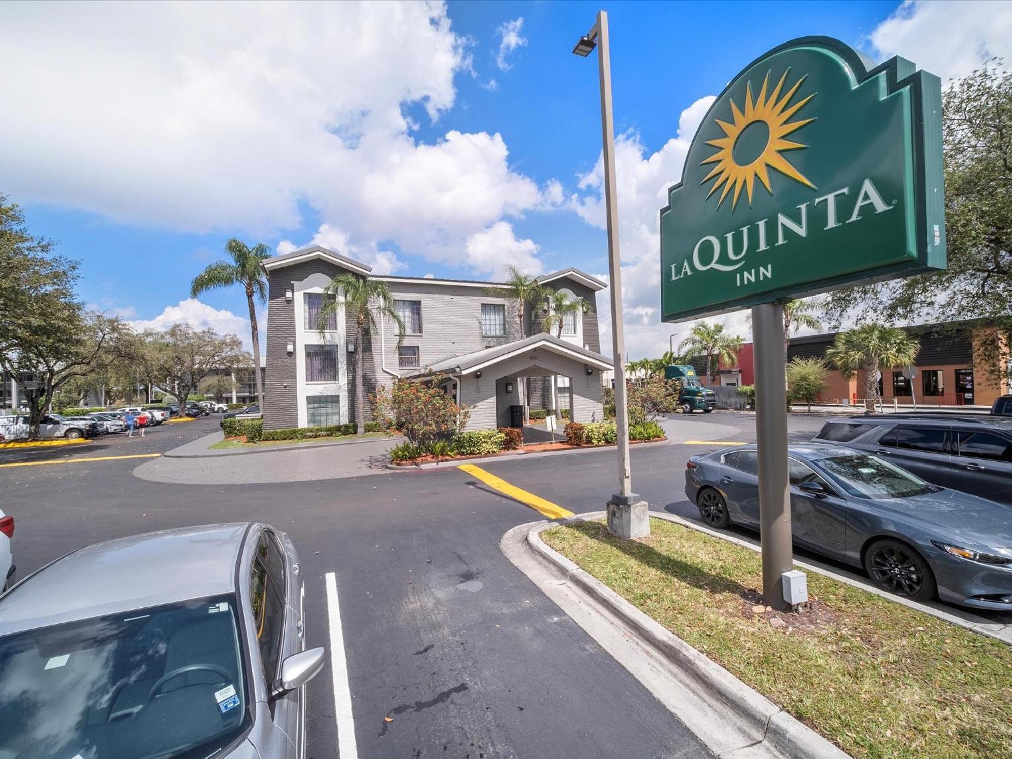 La Quinta Inn By Wyndham Miami Airport North Miami Springs Esterno foto
