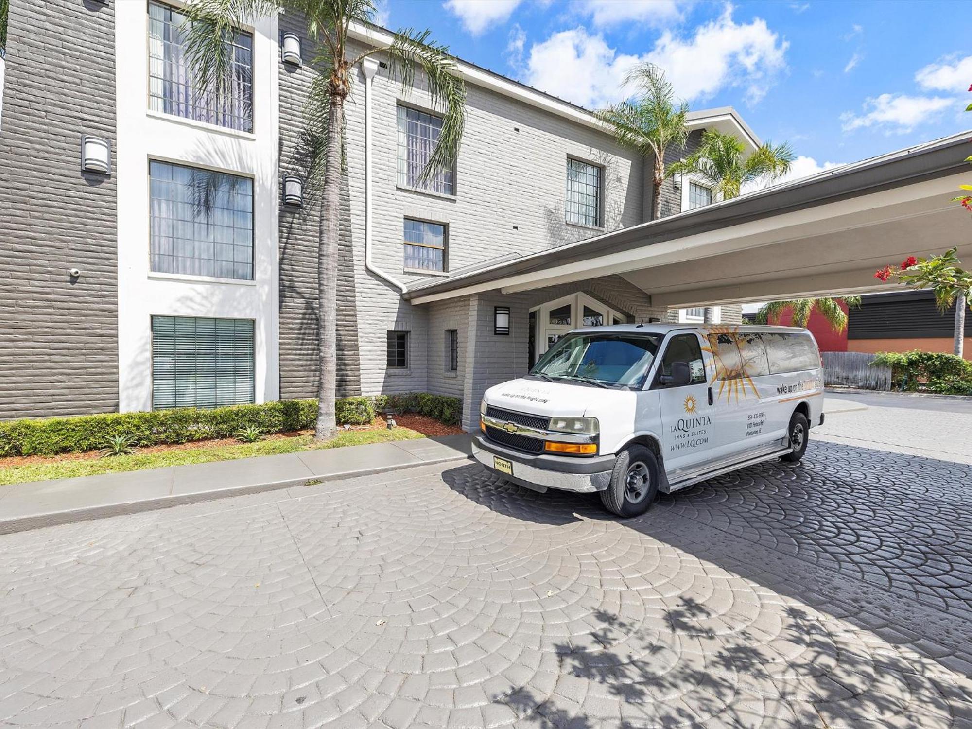 La Quinta Inn By Wyndham Miami Airport North Miami Springs Esterno foto